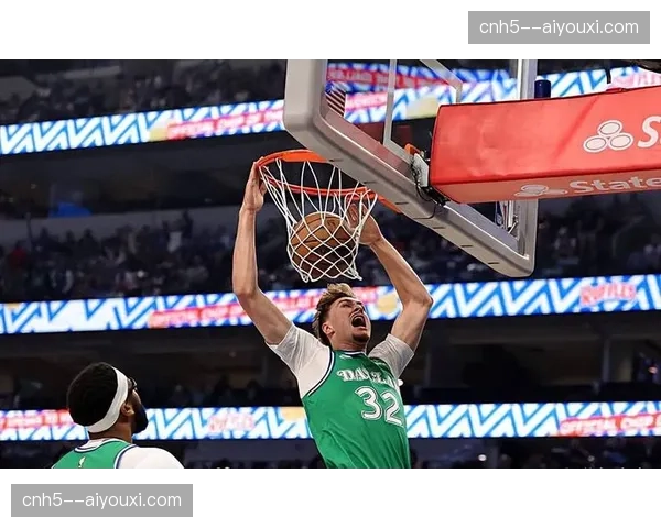 独行侠新秀弗拉格表现亮眼 场均21分展示全面技术特点